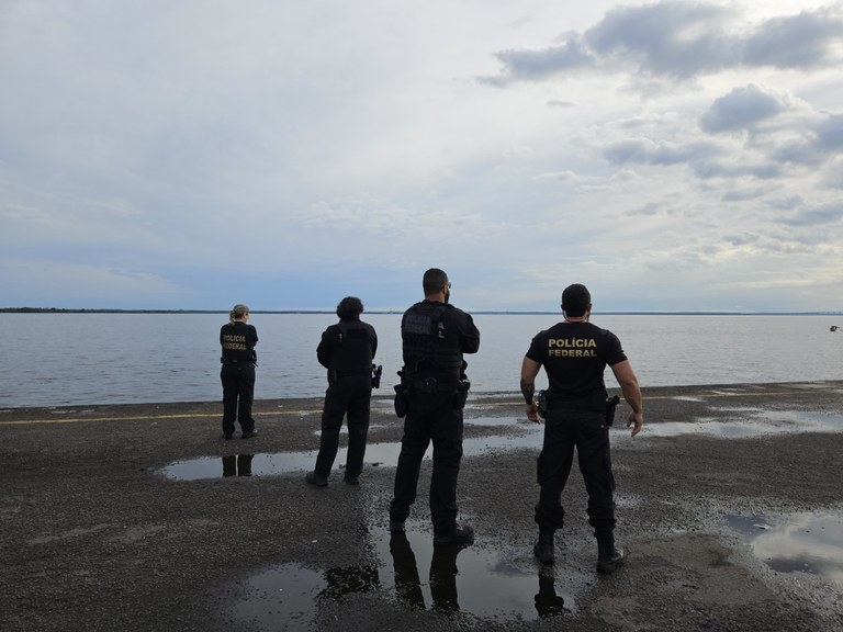 RESGATADA E EXTRADITADA - Polícia Federal e Consulado da Colômbia resgatam cidadã colombiana em situação de vulnerabilidade